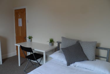 3 bed house, Hillsborough Terrace, Clifton, York, YO306EW - Image 1