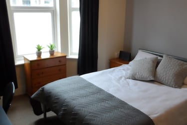 5 bed house, Brownlow Street, The Groves, York, YO318LW - Image 4