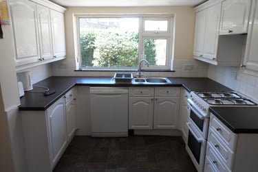 4 bed house, Allington Drive, Layerthorpe, York, YO310NL - Image 3