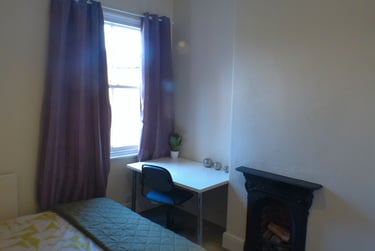 4 bed house, Markham Crescent, The Groves, York, YO318NS - Image 7