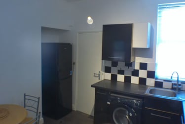 2 bed house, Faber Street, Monkgate, York, YO317XH - Image 3