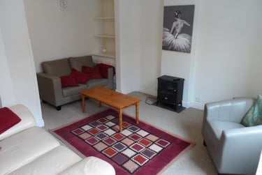 2 bed house, Diamond Street, The Groves, York, YO318LH - Image 6