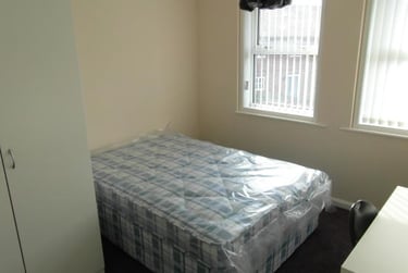 4 bed house, Cosmo Avenue, Tang Hall, York, YO310SU - Image 4