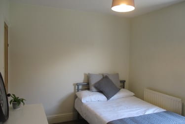 4 bed house, Falsgrave Crescent, Clifton, York, YO307AZ - Image 2