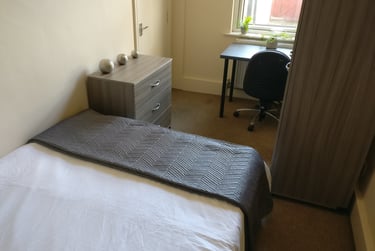 5 bed house, Neville Terrace, The Groves, York, YO318NF - Image 5