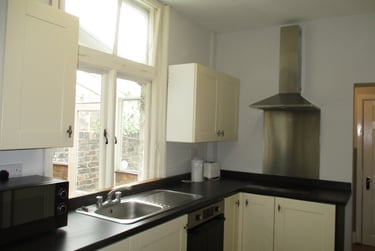 4 bed house, Fountayne Street, Clifton, York, YO318HN - Image 1