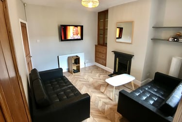 4 bed house, Emerald Street, The Groves, York, YO318LQ - Image 1