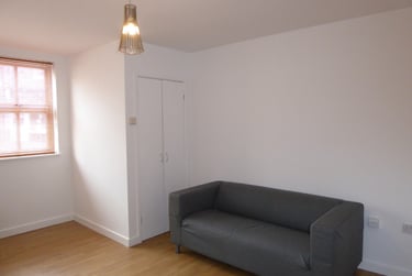 2 bed flat, Ratcliffe Street, Clifton, York, YO306EN - Image 3