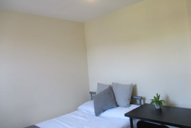 4 bed house, Falsgrave Crescent, Clifton, York, YO307AZ - Image 3