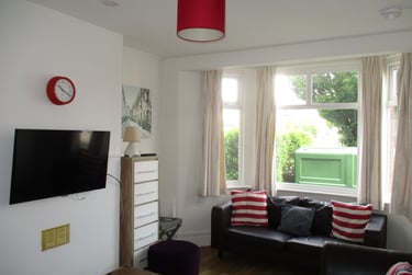 6 bed house, Temple Avenue, Tang Hall, York, YO103RS - Image 7