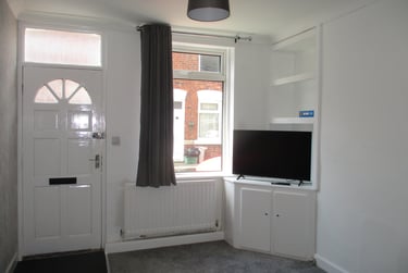 2 bed house, Rosebery Street, Holgate, York, YO264YX - Image 1