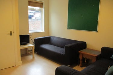 4 bed house, Diamond Street, The Groves, York, YO318LH - Image 3