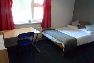 4 bed house, Alcuin Avenue, Layerthorpe, York, YO103TH - Image 8