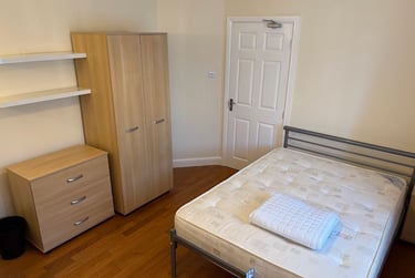 4 bed house, Tang Hall Lane, Tang Hall, York, YO310SL - Image 6