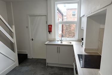 2 bed house, Hanover Street West, Holgate, York, YO264YB - Image 6