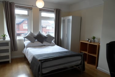 4 bed house, Tang Hall Lane, Layerthorpe, York, YO103RJ - Image 1