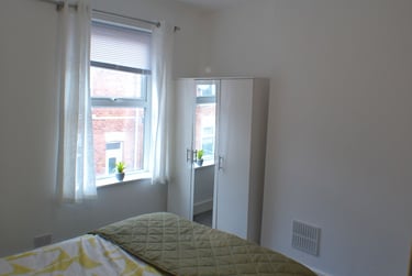 2 bed house, Carnot Street, Holgate, York, YO264YY - Image 10