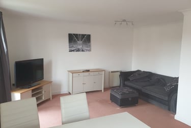 2 bed flat, Henry Bird Way, Far Cotton, Northampton, NN48GE - Image 1