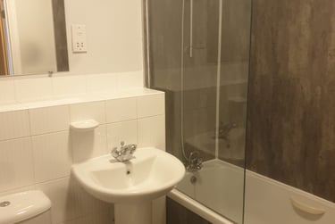 2 bed flat, Henry Bird Way, Far Cotton, Northampton, NN48GE - Image 10