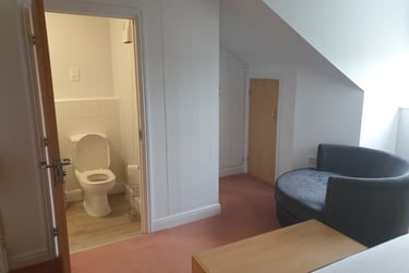 2 bed flat, Henry Bird Way, Far Cotton, Northampton, NN48GE - Image 7