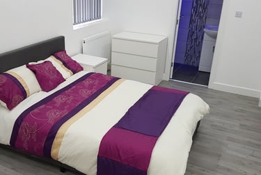 5 bed house, Bradford Road, Hillhouse, Huddersfield, HD16JE - Image 4