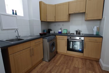 3 bed flat, Albion Street, Highfields, Leicester, LE16GB - Image 1