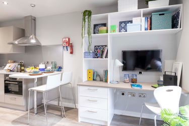 1 bed studio, De Montfort Mews, Highfields, Leicester, LE17FW - Image 1