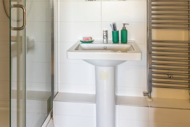 1 bed studio, Western Boulevard, City Centre, Leicester, LE27HN - Image 2