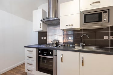 1 bed studio, De Montfort Street, Highfields, Leicester, LE17GN - Image 2