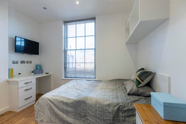 1 bed studio, De Montfort Street, Highfields, Leicester, LE17GN - Image 5