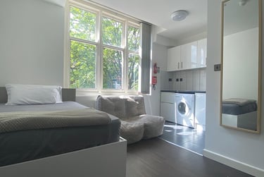 1 bed studio, West Walk, Highfields, Leicester, LE17NG - Image 6