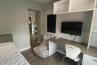 1 bed studio, De Montfort Street, Highfields, Leicester, LE17GT - Image 11