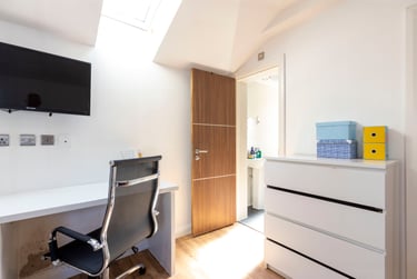 1 bed studio, De Montfort Street, Highfields, Leicester, LE17GN - Image 3