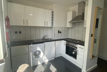 1 bed studio, West Walk, Highfields, Leicester, LE17NG - Image 7