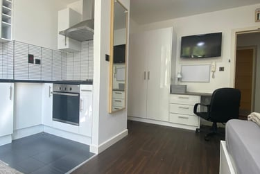 1 bed studio, West Walk, Highfields, Leicester, LE17NG - Image 8