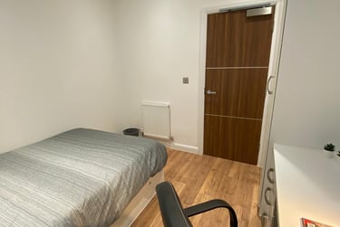 2 bed flat, Charles Street, Highfields, Leicester, LE11LB - Image 8