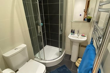 2 bed flat, Charles Street, Highfields, Leicester, LE11LB - Image 10