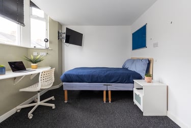 6 bed house, Saxony Road, Low Hill, Liverpool, L78RU - Image 2