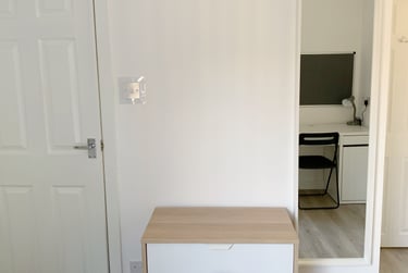 3 bed house, Renfrew Street, Low Hill, Liverpool, L78RB - Image 2