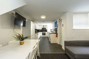 6 bed house, Leopold Road, Kensington, Liverpool, L78SR - Image 5