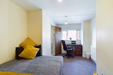 5 bed house, Marlborough Road, Brynmill, Swansea, SA20EA - Image 1