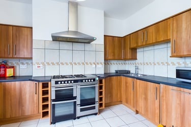 6 bed house, Trafalgar Place, Brynmill, Swansea, SA20BU - Image 10