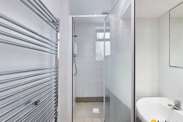 4 bed house, Brynmill Terrace, Brynmill, Swansea, SA20BA - Image 2