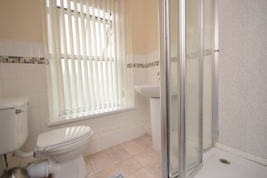 6 bed house, Trafalgar Place, Brynmill, Swansea, SA20BU - Image 11