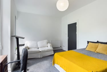 4 bed house, Brynmill Terrace, Brynmill, Swansea, SA20BA - Image 9