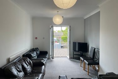 5 bed house, Bryn Y Mor Crescent, Brynmill, Swansea, SA14QH - Image 11