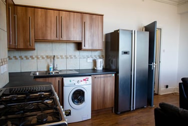 6 bed house, Trafalgar Place, Brynmill, Swansea, SA20BU - Image 6