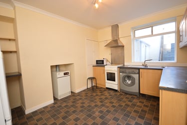 5 bed house, Trafalgar Place, Brynmill, Swansea, SA20BU - Image 9