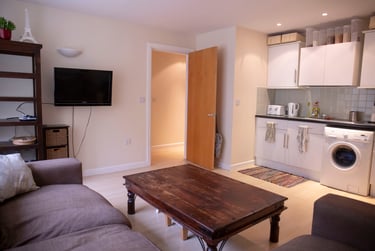 2 bed flat, Lower Parliament Street, Hockley, Nottingham, NG11EH - Image 2