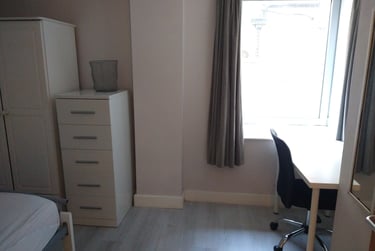 2 bed flat, Lower Parliament Street, Hockley, Nottingham, NG11EH - Image 7